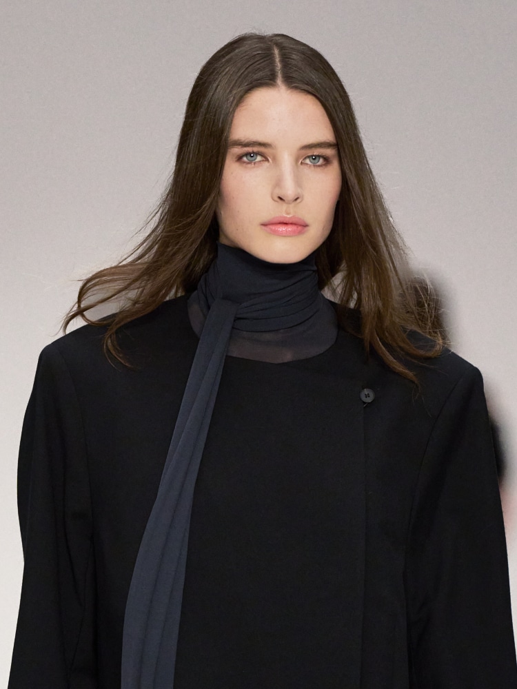 ✅超美品 COS コス ノースリーブブレザー チュニック 黒 Lサイズ COS - 【美品】COS Tiered Dress ティアードドレス チュニックの